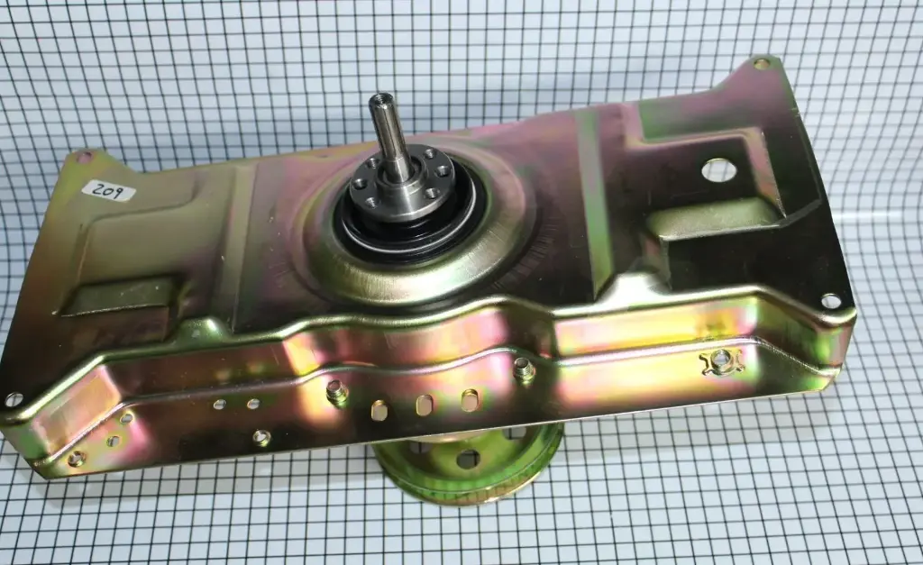 TRANSMISION CUELLO BAJO AMARILLA GEA LAVADORA WLX410 CKD91187