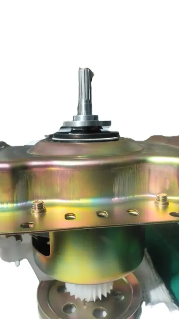 TRANSMISIÓN CUELLO BAJO 4 TORNILLOS SELLO ANCHO 37.5CM CKD91136